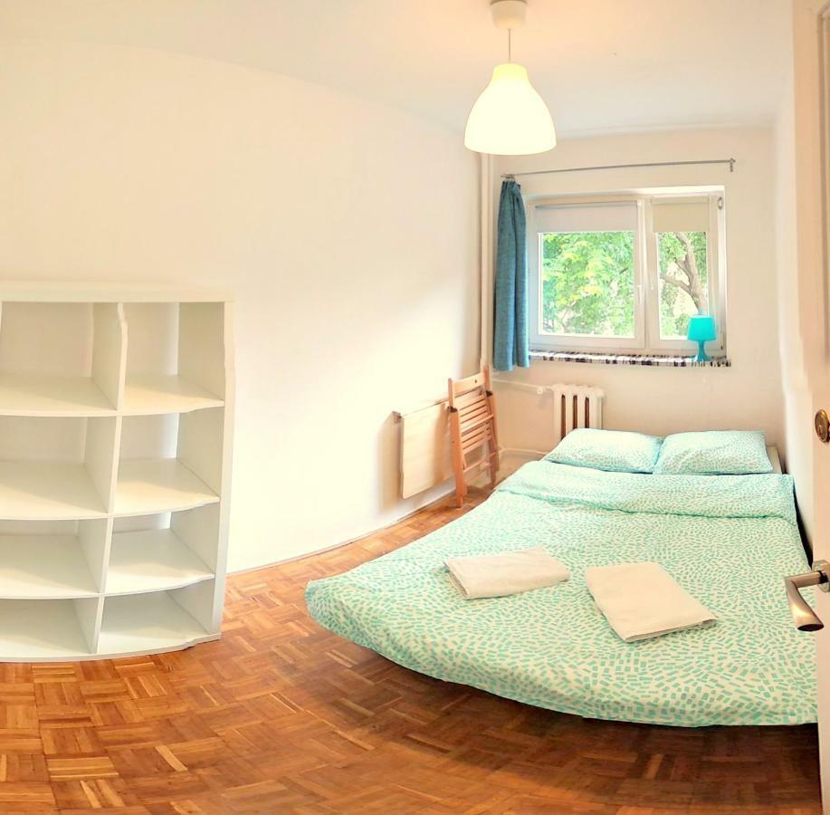 Studio Zelazna Rooms Near Old Town Warsaw Luaran gambar